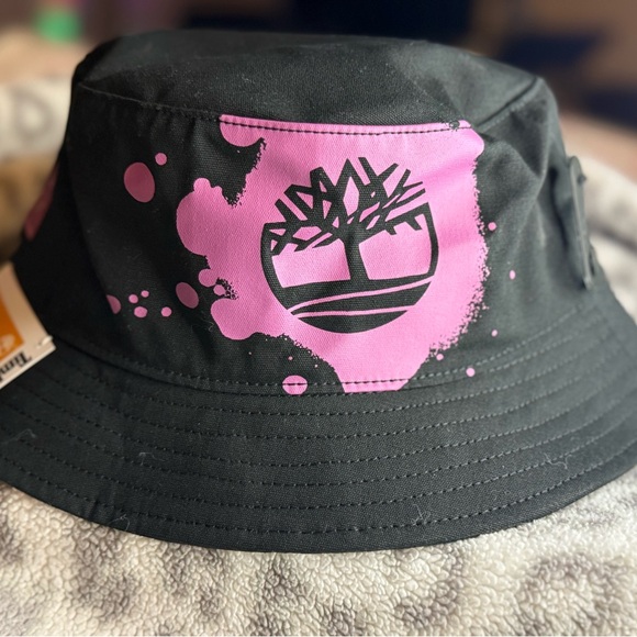 Timberland Other - Hip-Hop Royalty Bucket Hat